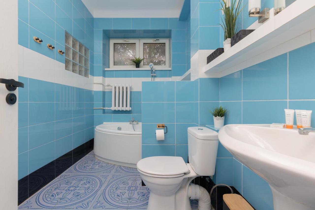 Apartament Metro Plac Wilsona Mickiewicza By Renters