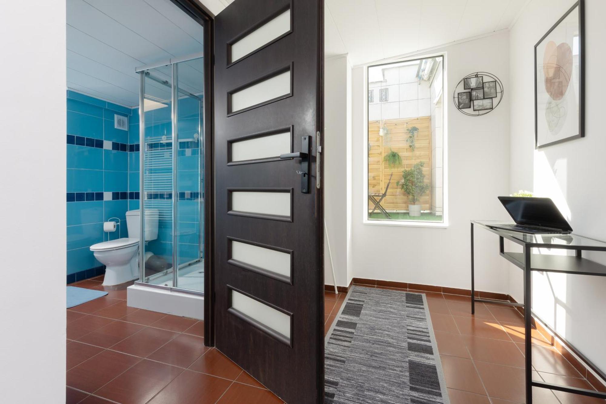 Apartament Metro Plac Wilsona Mickiewicza By Renters